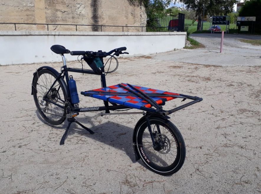 Cosmocargo - biporteur léger fabriqué à Besançon